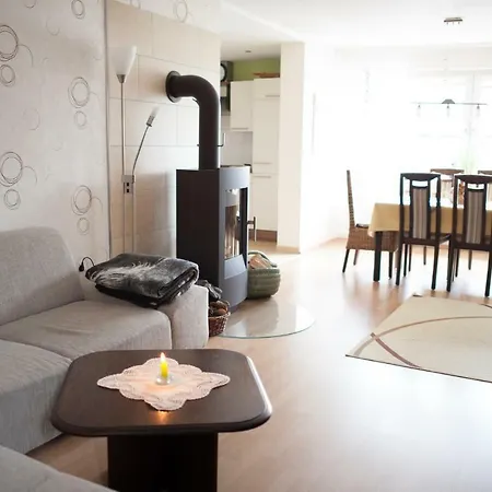 Ferienwohnung Konigshof Daire